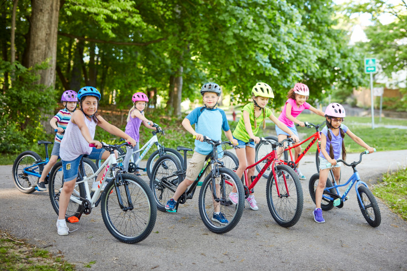 Mit dem Ratgeber die richtige Kinderfahrrad Größe finden